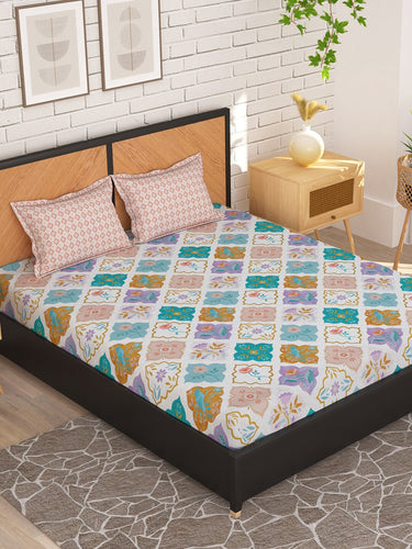 https://cdn.shopify.com/s/files/1/1857/6931/products/2f9d5524-fadc-4527-ab0d-6273c3aac4251693590848704PeachWhite180TCEthnicMotifsQueenBedsheet1.jpg?v=1703314936